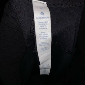 Lululemon on the fly 7/8 pant SIZE 8